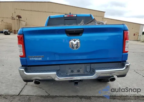 2024 Ram 1500 Big Horn/Lone Star z USA, uszkodzony, nr VIN 1C6RREFT7RN100700
